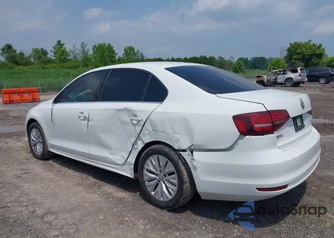 2017 Volkswagen Jetta 1.4T S из США, поврежденный, VIN 3VW2B7AJ5HM291068